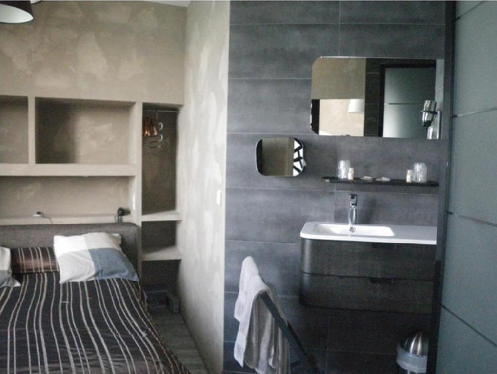 Hotel Marseille Richelieu الغرفة الصورة